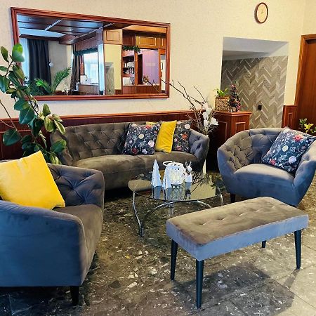Patyi Etterem Es Hotel Bögöte Dış mekan fotoğraf